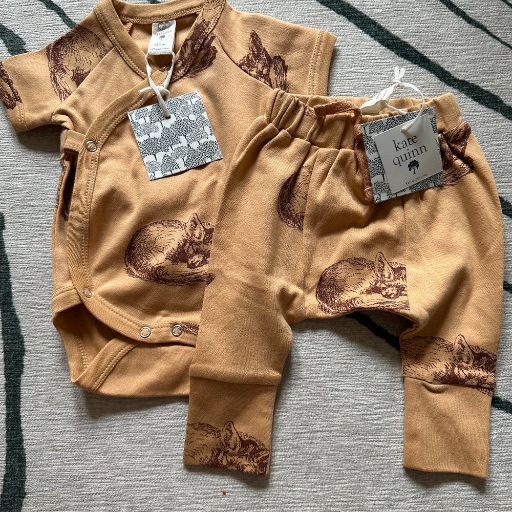 NWT 0-3 Kate Quinn Fox Set